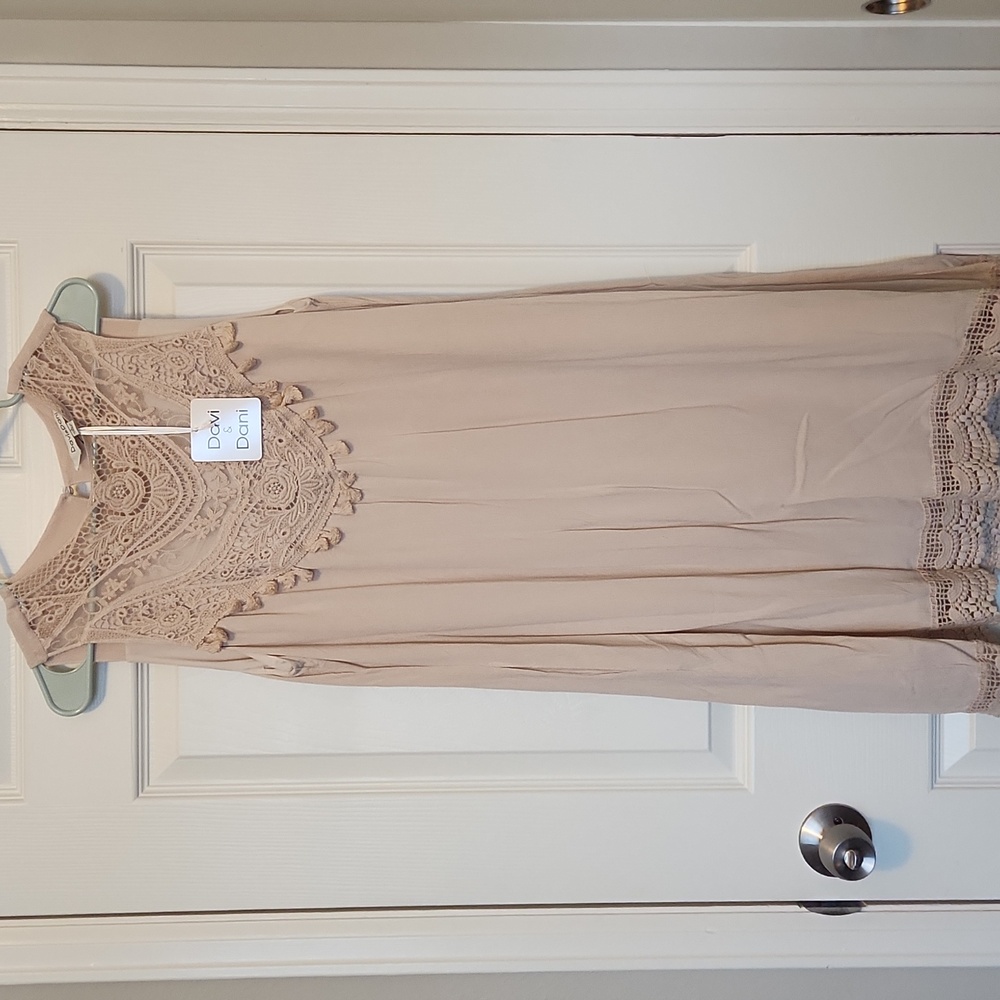 Tan boho lace dress with pockets. New with tags.